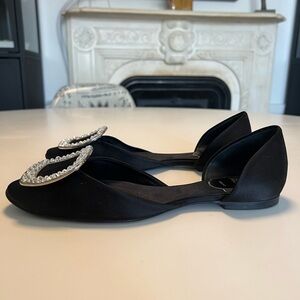Authentic Roger Vivier black satin crystal flats size 35 1/2